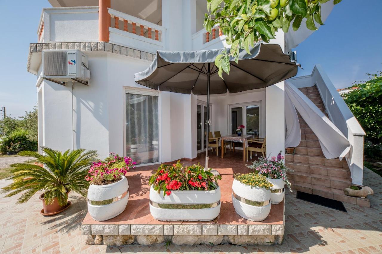 Zeljko Apartmani Lopar Luaran gambar