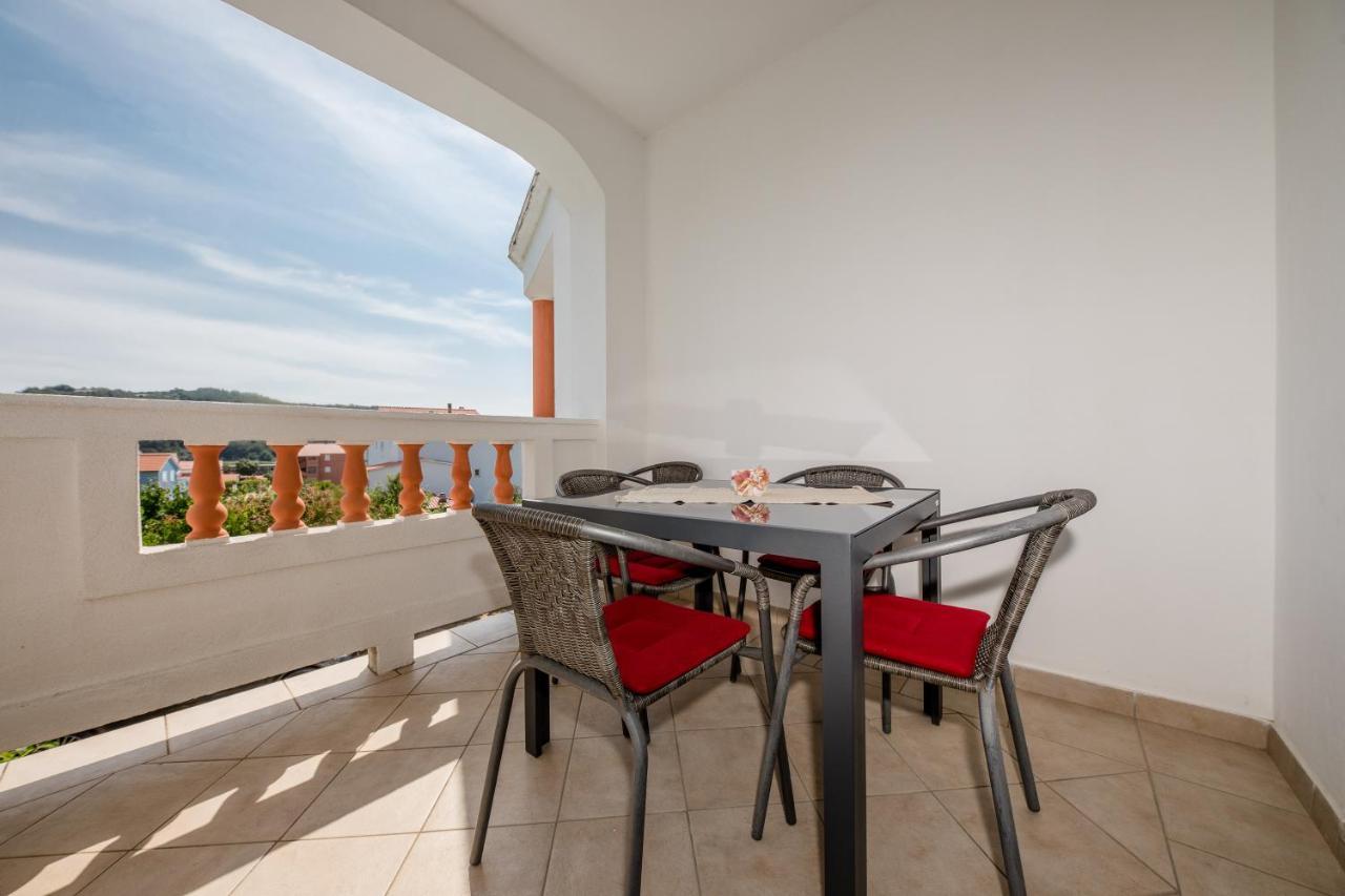 Zeljko Apartmani Lopar Luaran gambar