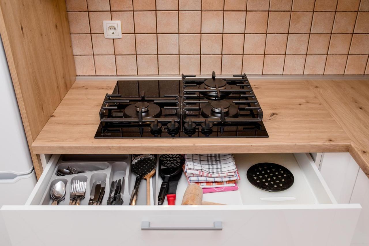 Zeljko Apartmani Lopar Luaran gambar