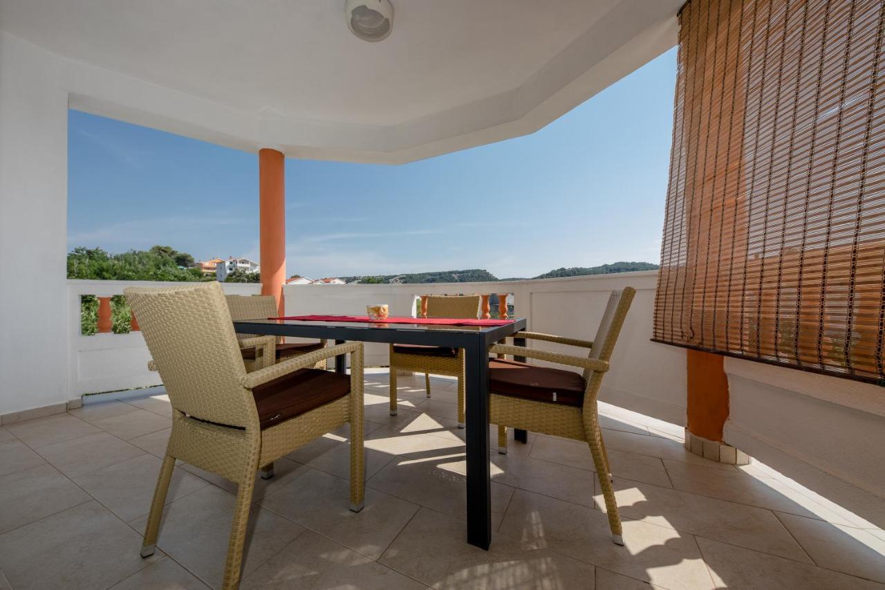 Zeljko Apartmani Lopar Luaran gambar